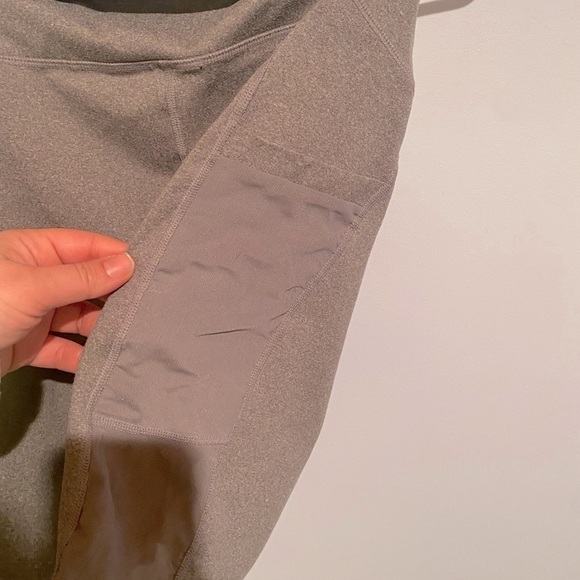 Fabletics short  grey M - Picture 3 of 5